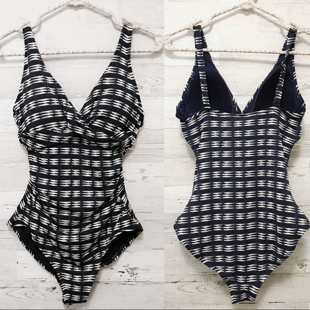 NWOT One-piece swimsuit